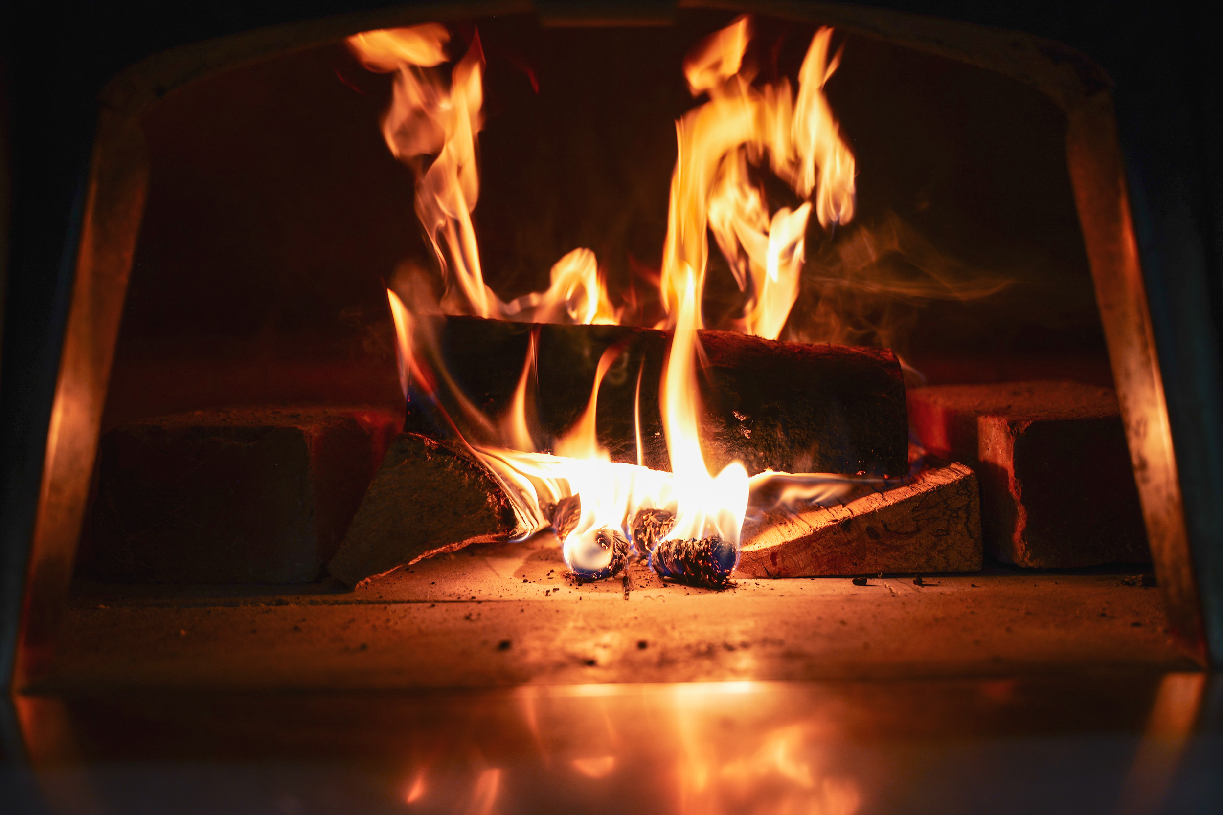 Cooking with depth, clarity and intent.